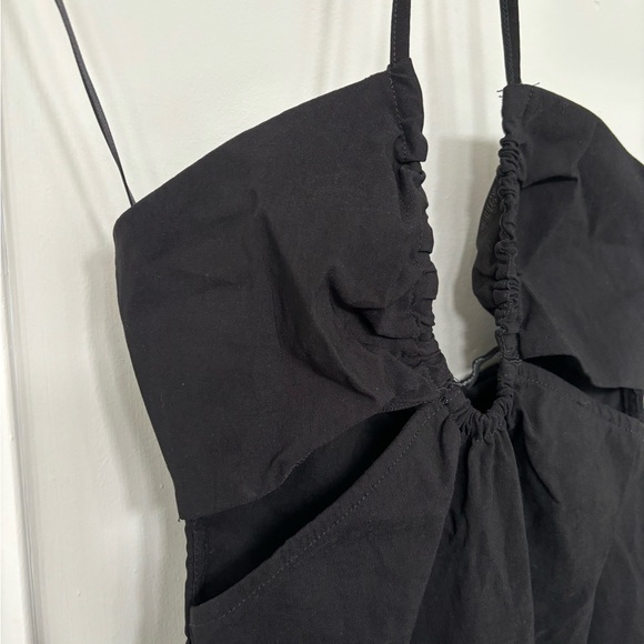 PULL&BEAR Halter Dress with Cut-out - Picture 3 of 5